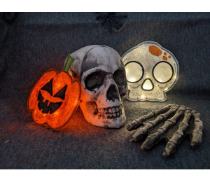 Stickdatei ITH - Halloween Laterne Totenkopf inkl. Süßigkeitenverstecker
